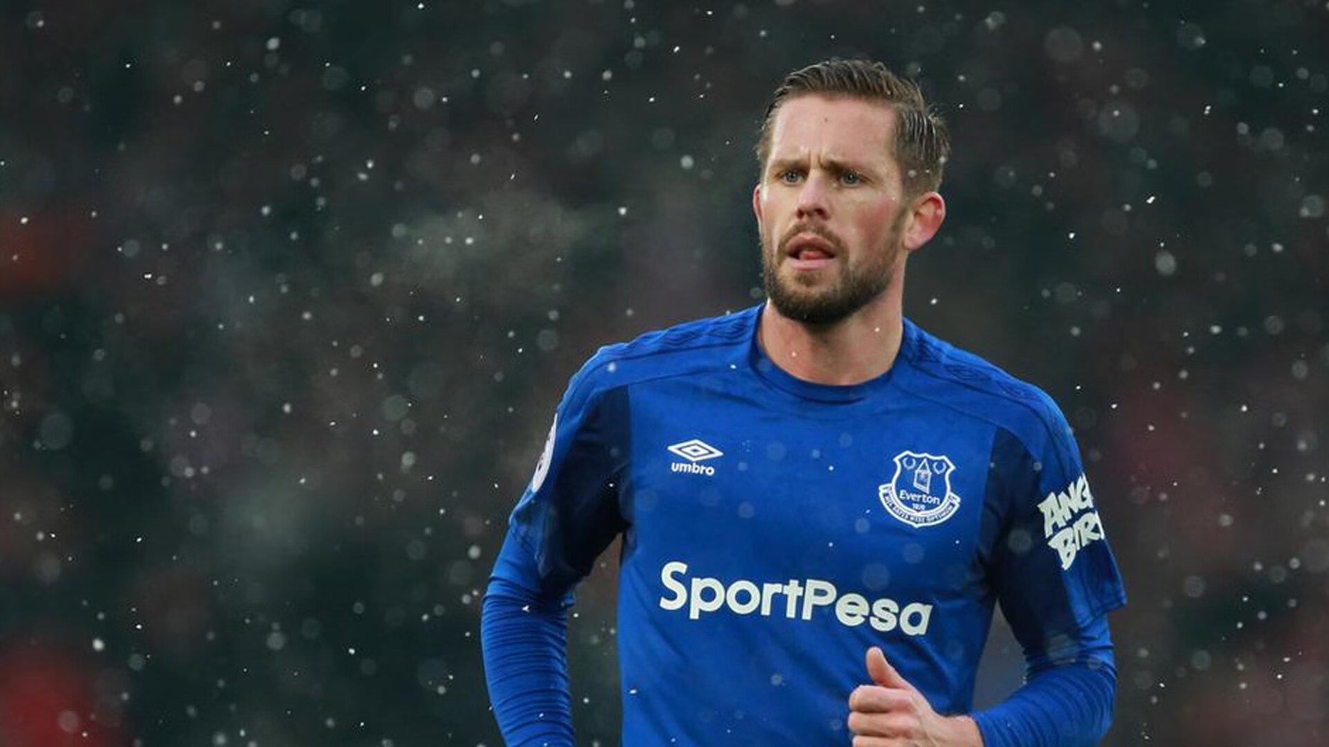 九游体育网页入口-“腰旗美式橄榄球：东部新区赛场带来全新竞技氛围”